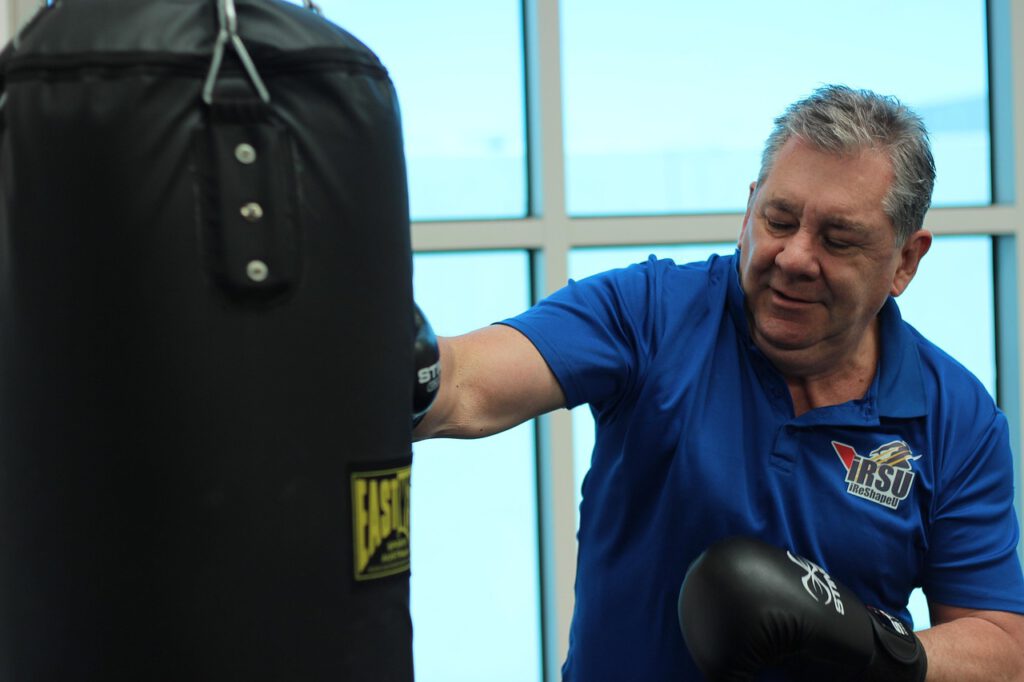 Morbus Parkinson, Seniorenboxen